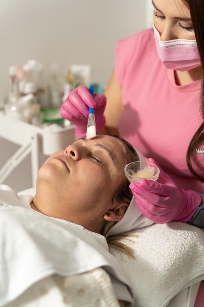Limpieza facial profunda premium con Carboxiterapia CO2 - Imagen 2